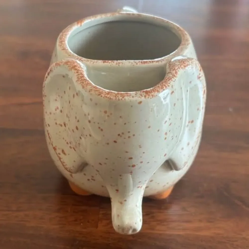 Ceramic Elephant Tea Mug with Tea Bag Holder
